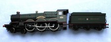 R2600 Hornby 4-6-0 Grange Class '5006' Tregenna Castle in GWR Coat of Arms Boxed
