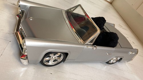 2002 vintage mga - mga, bratz