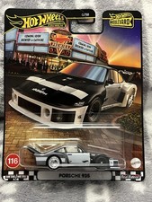 Hot Wheels Premium Boulevard