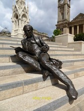 Photo 6x4 Statue of Thomas