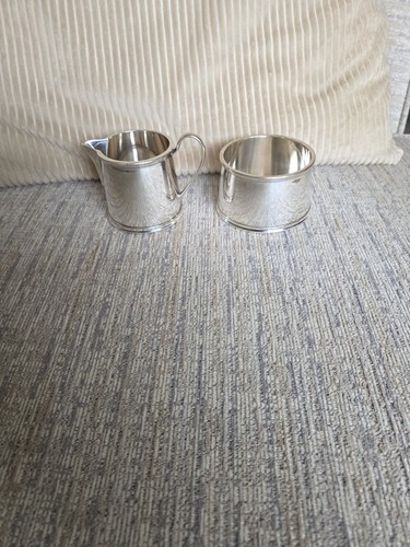 Elkington silver plated sugar - ,