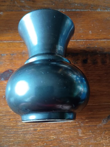 Prinknash pottery black lustre - black,