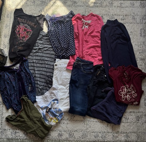 Items vintage womenswear - items,