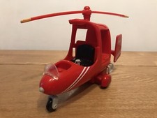 postman pats helicopter