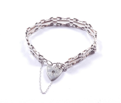 Vintage 1977 gate bracelet - vintage,