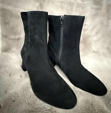 John Lewis | Oakalee Black