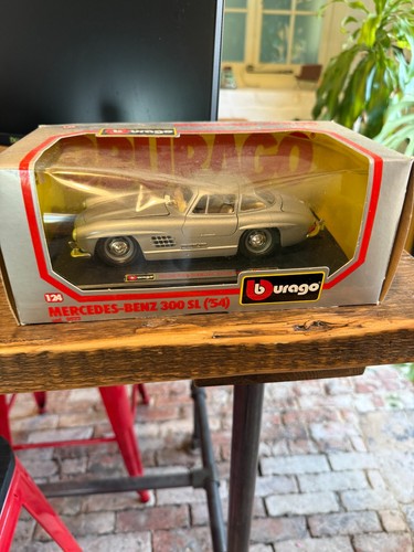 Burago mercedes benz 300sl - burago,