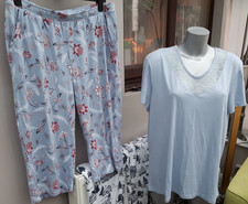 Damart Ladies Size Large Navy