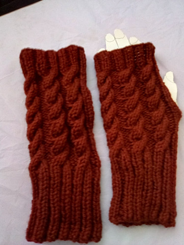 Maroon hand made - made, fingerless