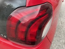 ￼ Peugeot One 08 Offside Retail Light Complete With Bulb Holders £80 Very Good