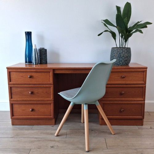 Lovely mid century modern - mid,
