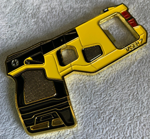 Police suffolk cty - us, taser