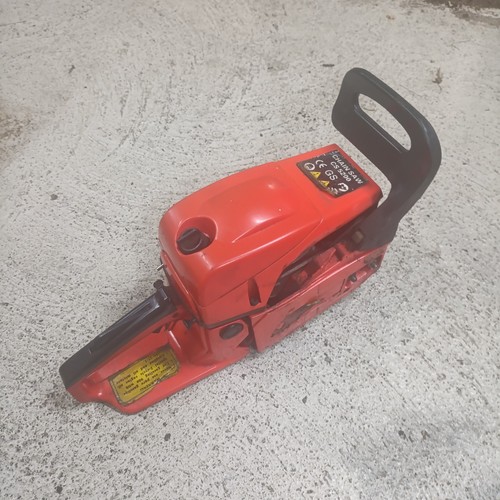 5200 chainsaw spares or - spares,