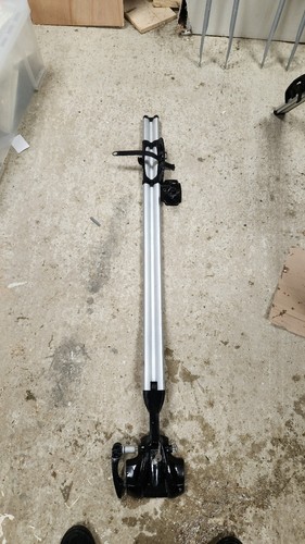 Volvo branded thule 561 - volvo,