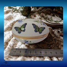 Lovely Porcelain Egg Shaped