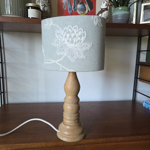 Vintage turned wood table lamp - vintage,