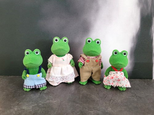 Sylvanian families bullrush - families,