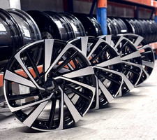 SET 4 MG ZS 18" ALLOYS WHEELS RIMS BLACK DIAMOND CUT 7J OEM 11418411 GENUINE X4