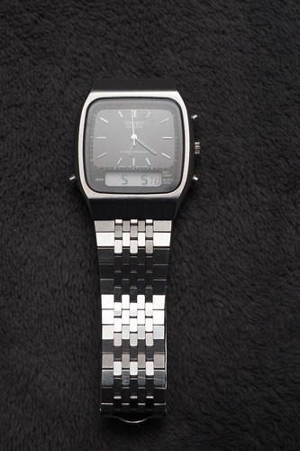 Seiko analogue digi alarm - seiko, analogue/digi