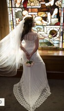 Claire Pettibone Wedding Gown ‘Kirsten’. Size 8 Colour White. Boho Style.
