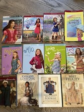 American Girl Saige, Mia