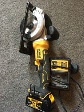 DeWalt DCS571N 18V XR 115mm Brushless Compact Circular Saw - Excellent condition