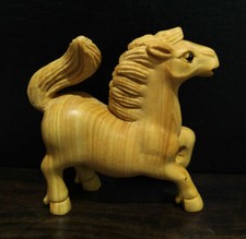 CQ039 - 2" Hand Carved Boxwood