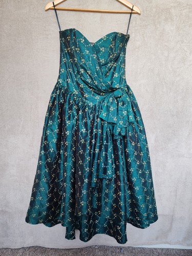 Vintage 80s monsoon twilight - 80s,