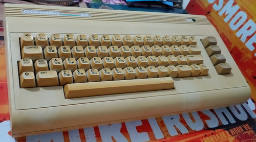 Commodore c64g bread - c64g, box