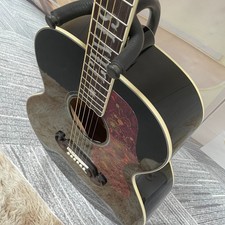 Black Acoustic Guitar SJ200