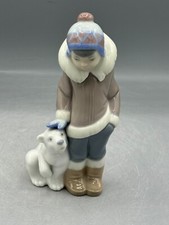 LLADRO Eskimo Boy with Pet