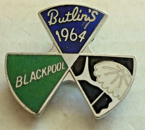 Vintage enamel badge - vintage,