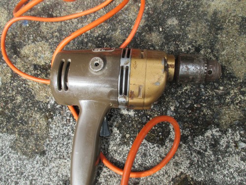 Black decker d720 corded - &,