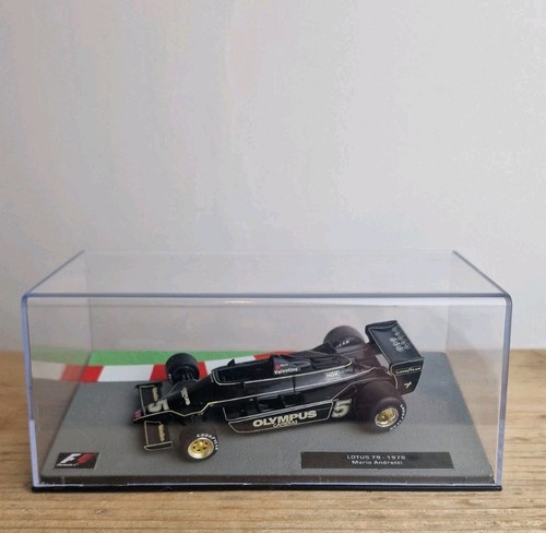 Mario andretti lotus model - mario, 79