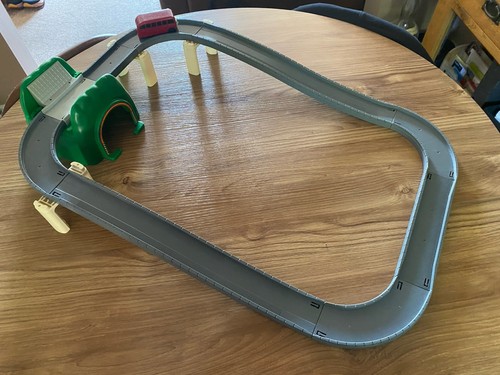 Tomy thomas the tank - tomy,