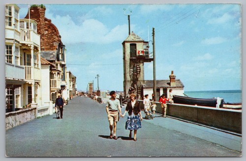 Postcard aldeburgh crag path - aldeburgh,