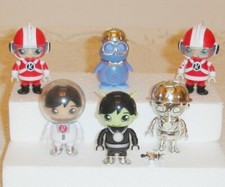 Ryan's World Figures ~ Space Astronaut Alien + Space Ray Gun RARE SET