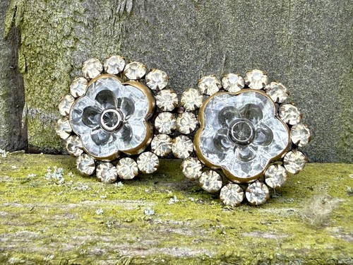 Antique sparkly paste floral - antique,