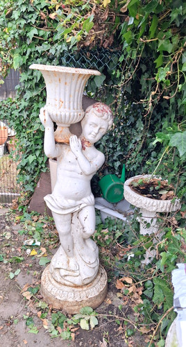Large cast iron urn - cast,