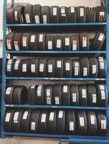 Set medium duty tyre - a6,