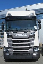 Sun Visor + 7 Marker Lights