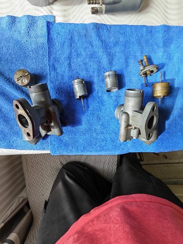 Pair genuine bmw - r50/2, r60