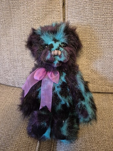 Charlie bears retired smudge - bears,