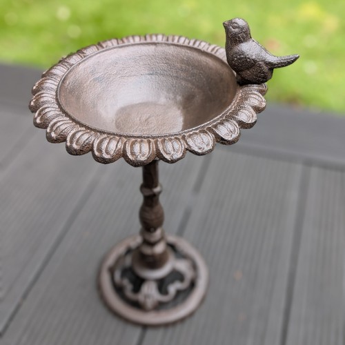 Cast iron 29cm tall bird - tall, bath