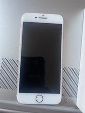 Apple iPhone 8  128GB Gold Unlocked Smartphone ModelA1905. Excellent Condition