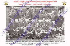 WALES 1969 (v England) RUGBY TEAM PHOTOGRAPH or POSTCARD - WELSH TRIPLE CROWN