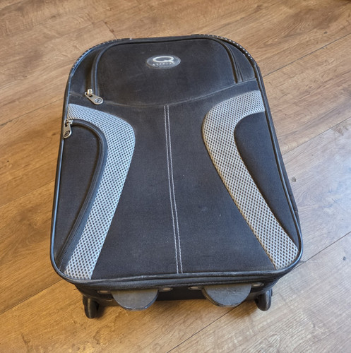 Soft cabin suitcase - q,