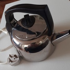 VINTAGE RUSSELL HOBBS K3  1.7
