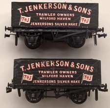 Peco Wonderful wagons T