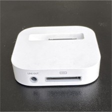 Apple iPod Charging Cradle
